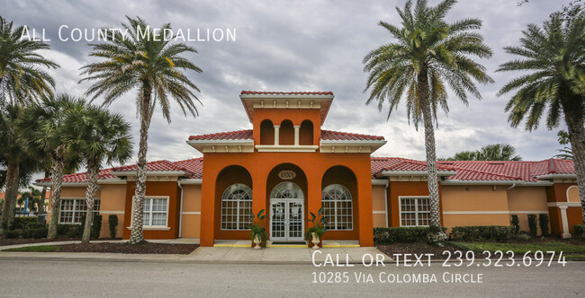 Building Photo - Coming available April 1st 3Bedroom 2.5 Ba...