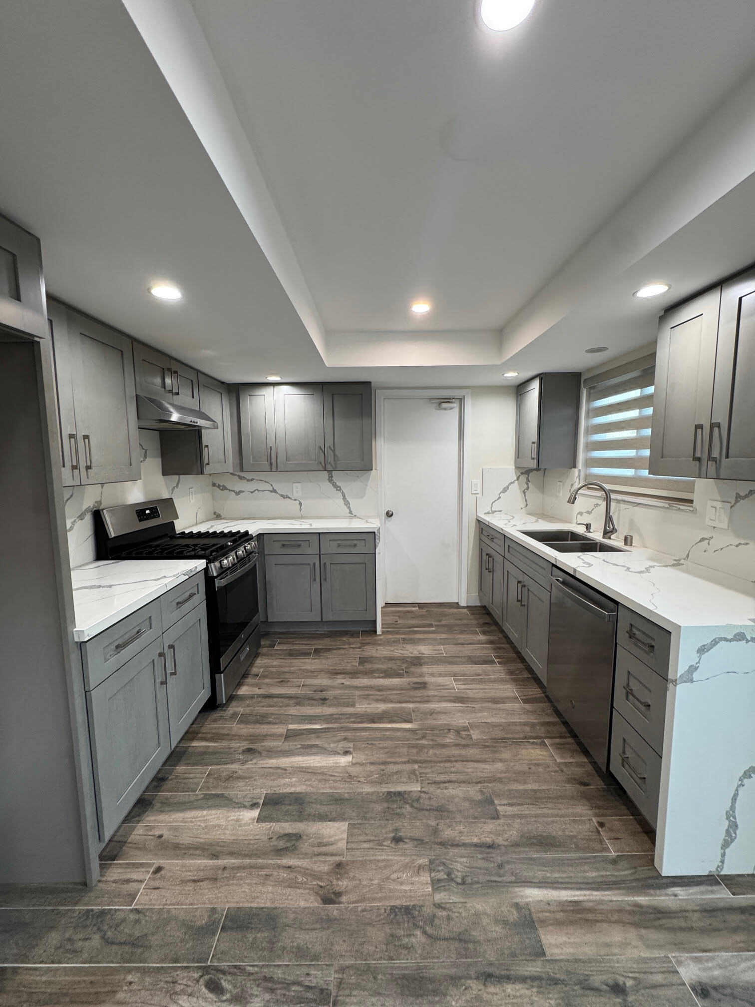 Building Photo - 1739 E Washington Blvd