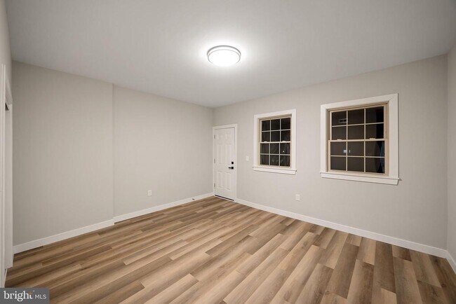 Building Photo - 2037 McCulloh St