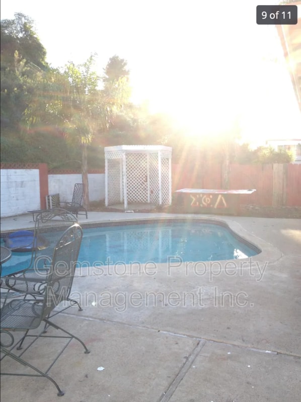 Building Photo - 5233 Countryside Dr