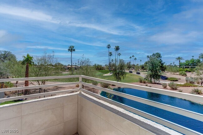 Building Photo - 8953 Diamond Falls Dr