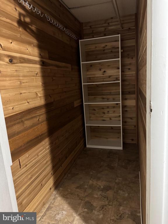 Building Photo - 2908 Seminole Rd