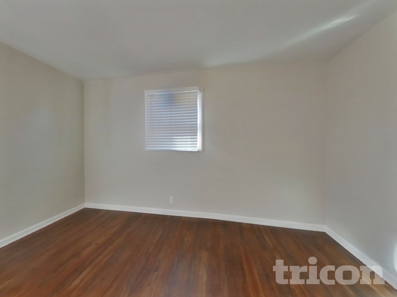 Building Photo - 2316 Viola St