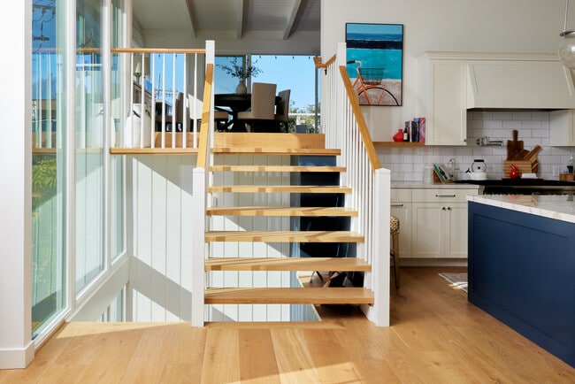 Building Photo - 14 Westwind St