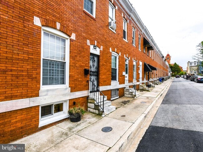 Building Photo - 2509 Christian St