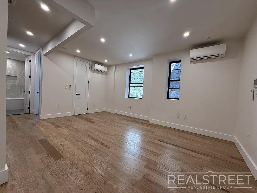 Building Photo - Modern Brooklyn Living with Everyday Convenience