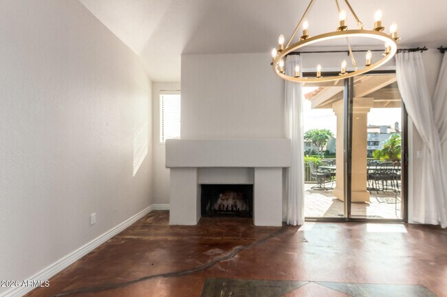 Building Photo - 10113 N 103rd St