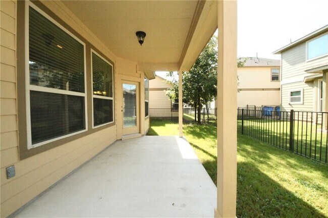 Building Photo - 10905 Minter Ct