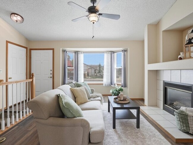 Building Photo - 418 Linda Vista Dr