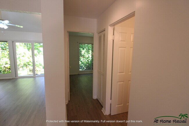 Building Photo - 140-140 Hako St