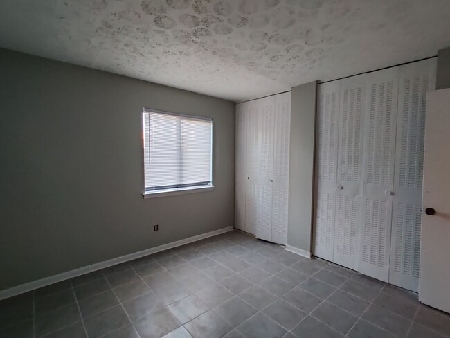 Building Photo - Orchard Trace Condo - 3 Bedroom, 2 Bath