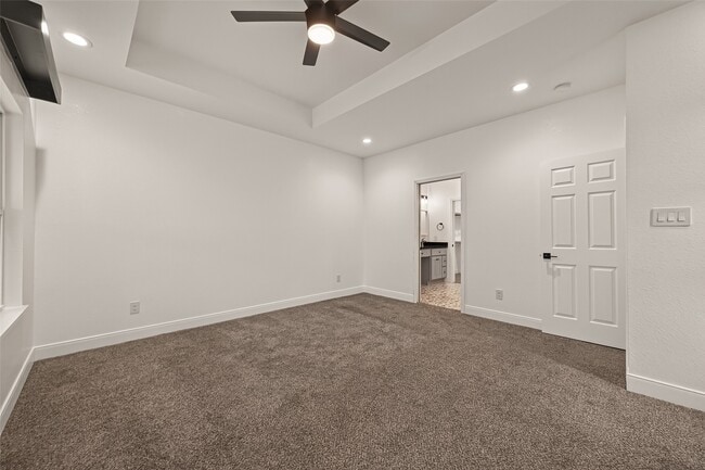 Building Photo - 1343 Alpha Ln
