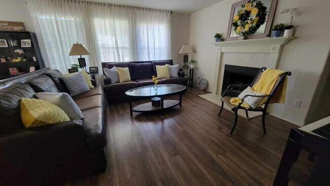 Building Photo - 3115 Lantern Bay Ln
