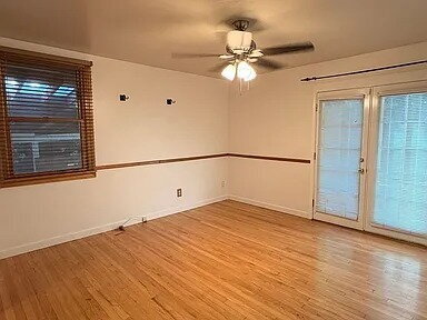 Building Photo - 3 bedroom 2 bathroom home