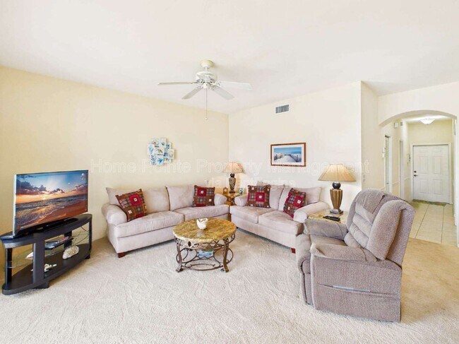 Building Photo - 20611 Country Creek Dr
