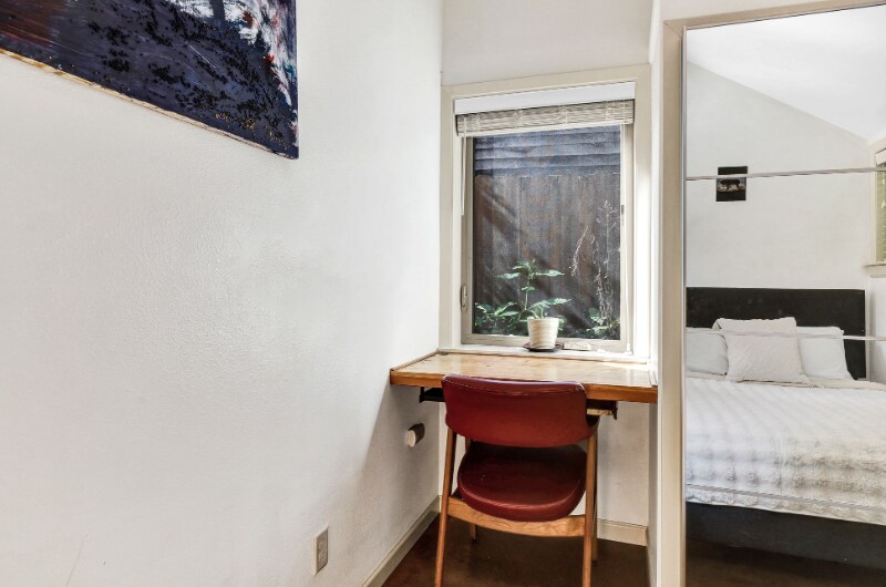 Building Photo - 2765 E 18th Ave