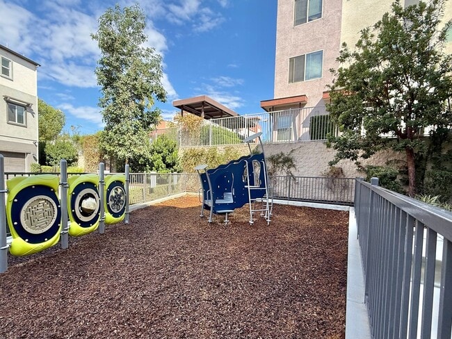 Building Photo - Beautiful and Modern 3-Story Townhome!