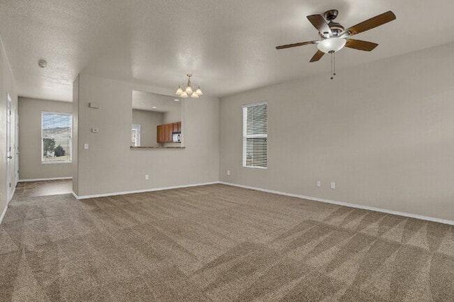 Building Photo - Spacious 3-Bed End-Unit Townhome with Mountain Views Near Ft. Carson