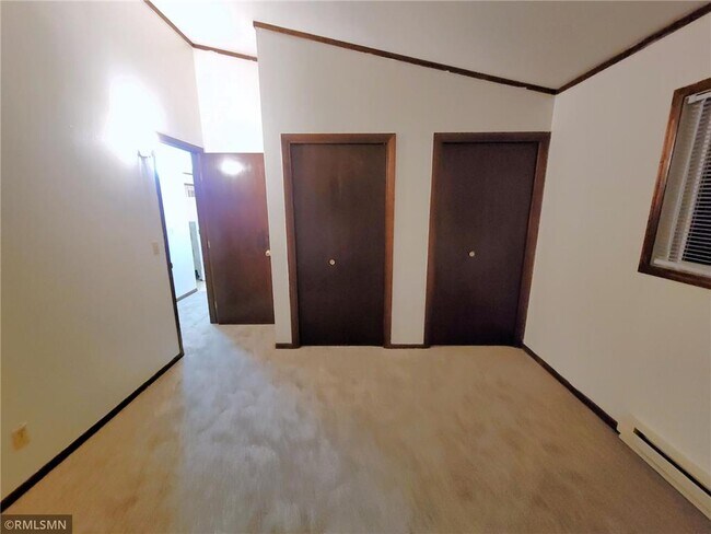 Building Photo - 921-935 Pearl St