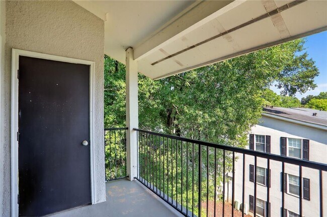 Building Photo - 1150 Collier Rd NW
