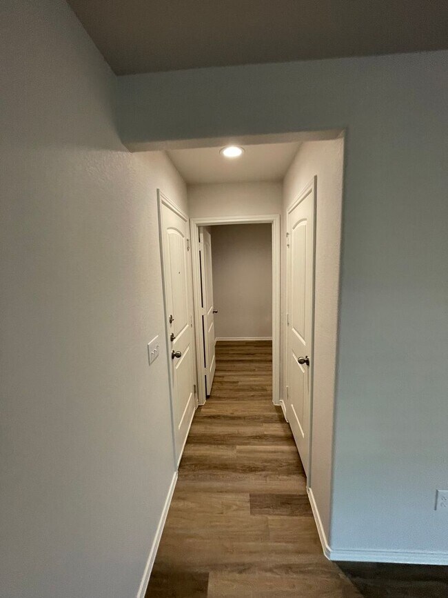 Building Photo - Pre-Leasing Now | Beautiful 3-Bedroom, 2-Bath Home in Magnolia – Available Soon