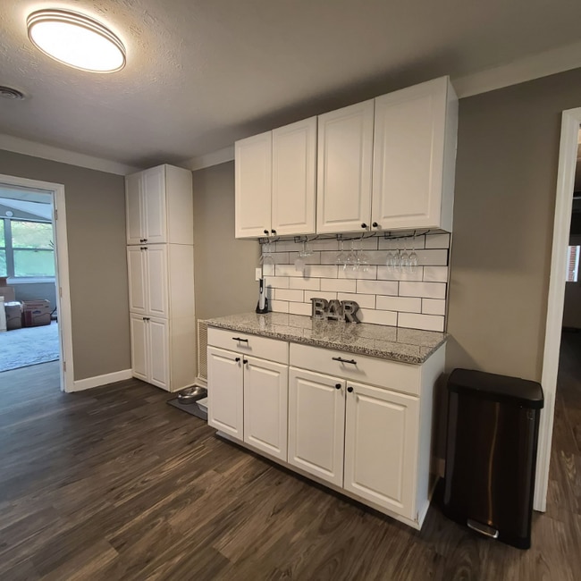 1962 West Alex Bell Road 1962 West Alex Bell Road Washington Township