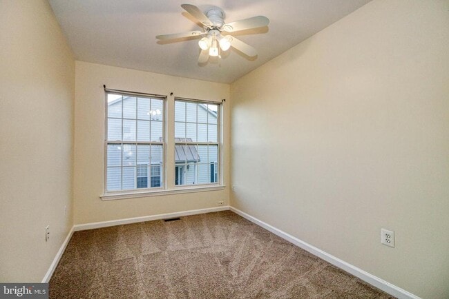 Building Photo - 5302 Talladega Ct