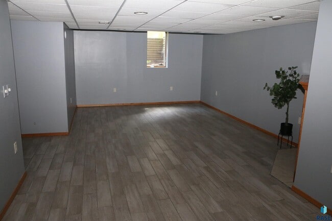 Building Photo - 620 E Wiswall Pl