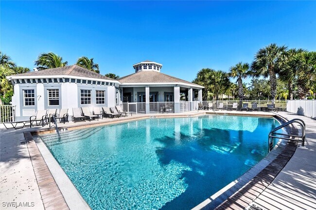 Building Photo - 8884 Fawn Ridge Dr