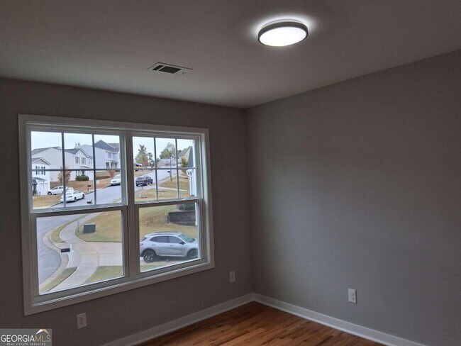 Building Photo - 3180 Tackett Rd