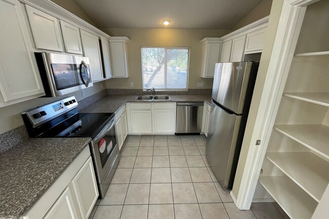 Building Photo - 2031 N 83rd Dr