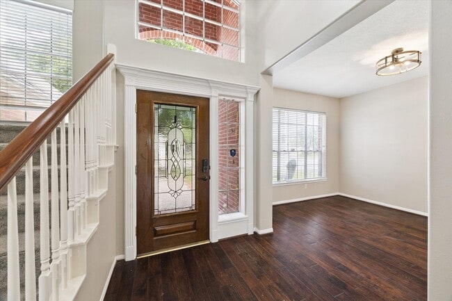 Building Photo - 9215 Colonyway Ct