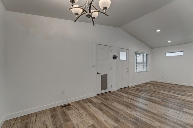 Building Photo - 5249 Coal Bank Dr