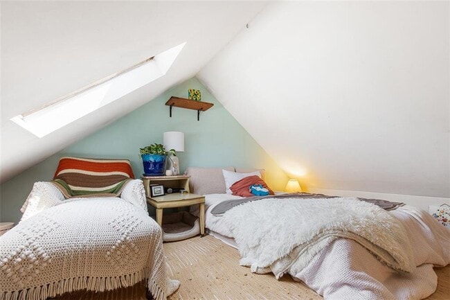 Building Photo - 74 3rd St