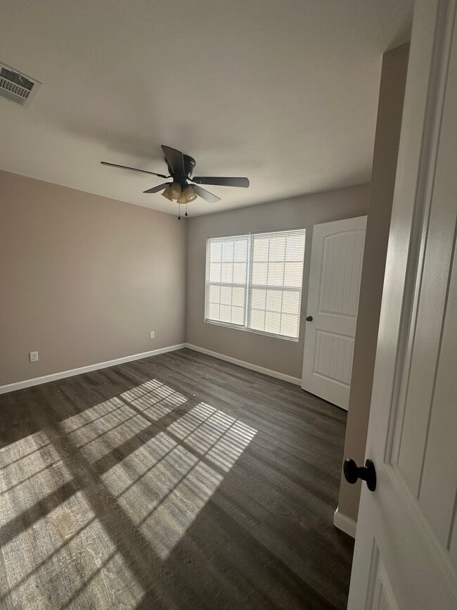 Building Photo - 3 Bed 2 Bath Brick Home - New Construction - Available NOW