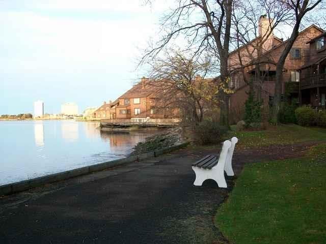 Building Photo - 507 Teal Plaza