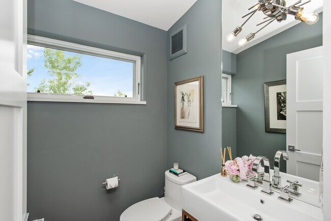 Building Photo - 269 Gambel Way