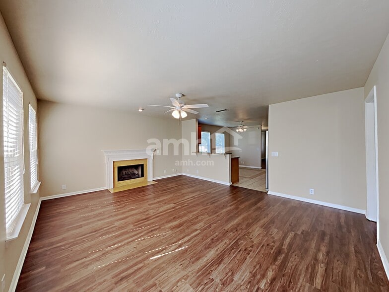 Building Photo - 4489 Lavergne Couchville Pike
