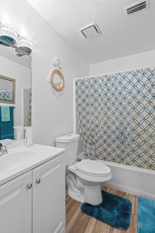 Building Photo - 7951 Southgate Blvd