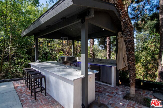 Building Photo - 9530 Moonridge Terrace Pl