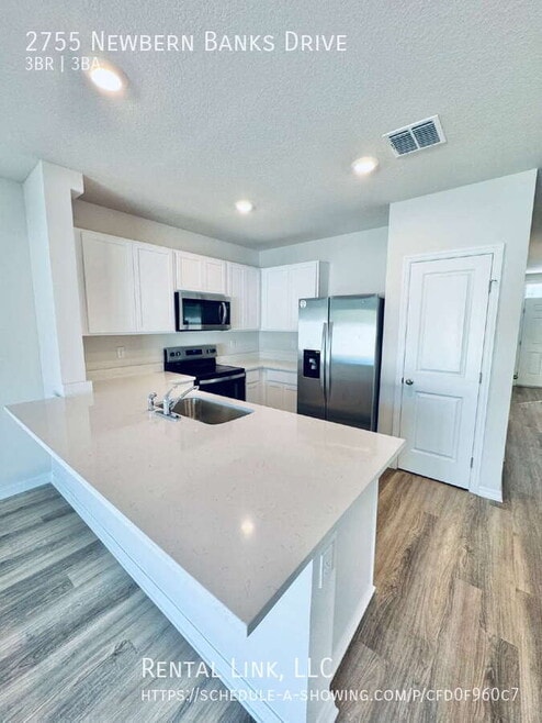 Building Photo - 2755 Newbern Banks Dr