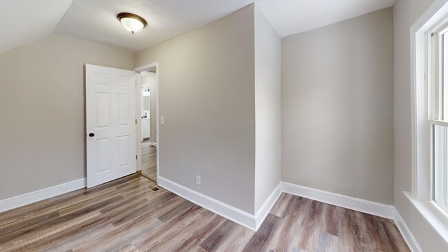 Building Photo - Stockyards Area - 3 Bedroom - 2 Bath Single Family Home