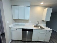 Building Photo - Ralph Duplex