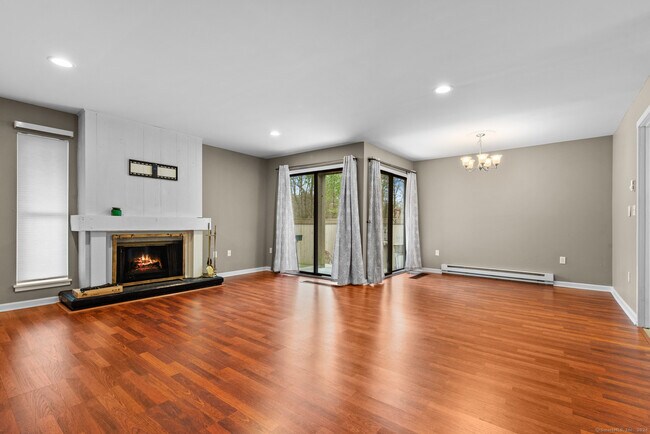 Building Photo - 50 Mallard Dr