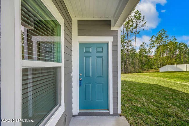 Building Photo - 714 Servia Dr