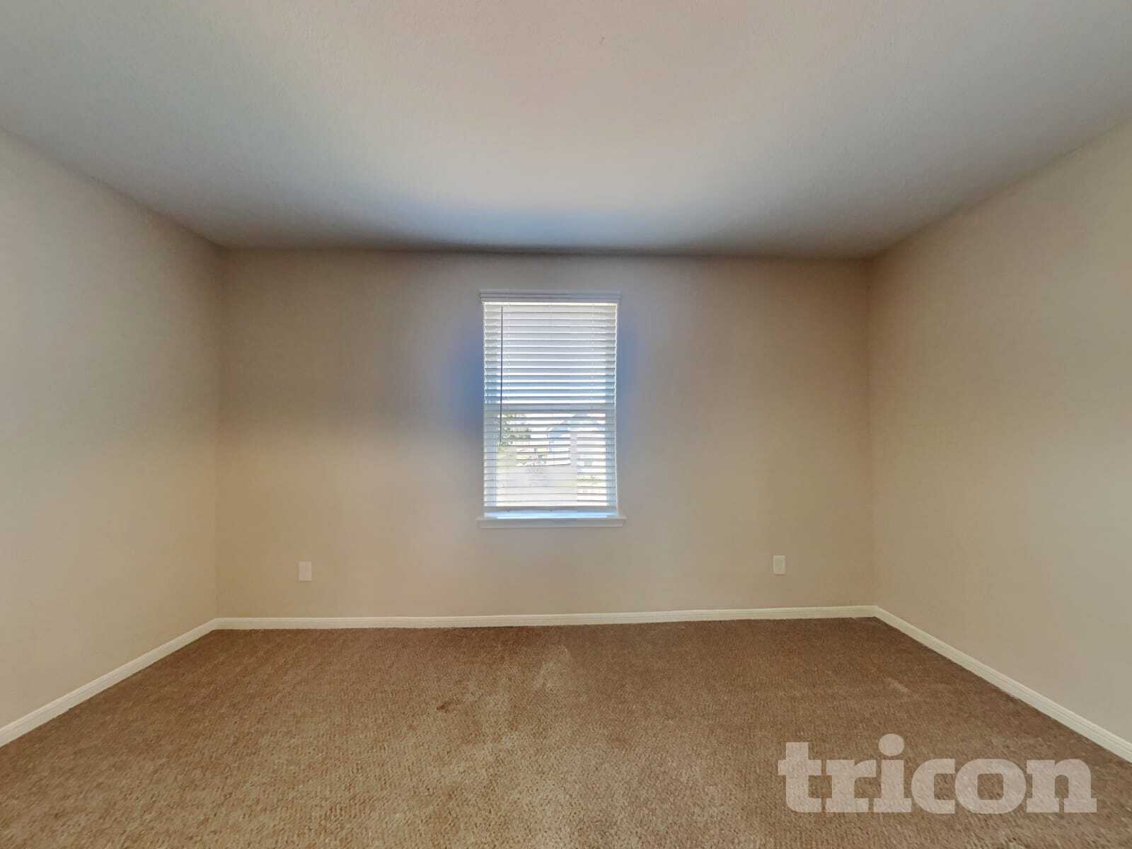 Building Photo - 692 Totem Trail Dr