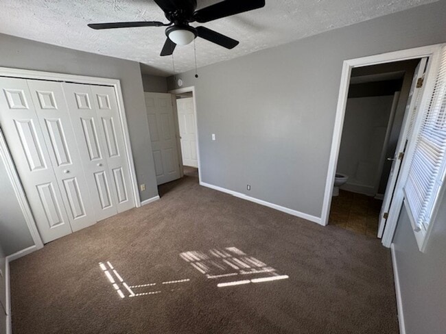 Building Photo - 1858 Cannonville Rd