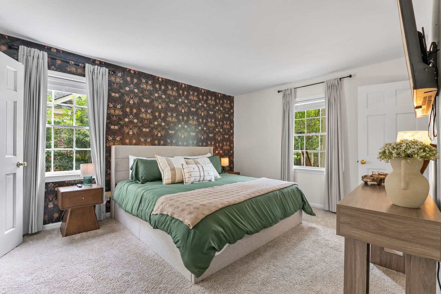 Building Photo - 1516 Maple St