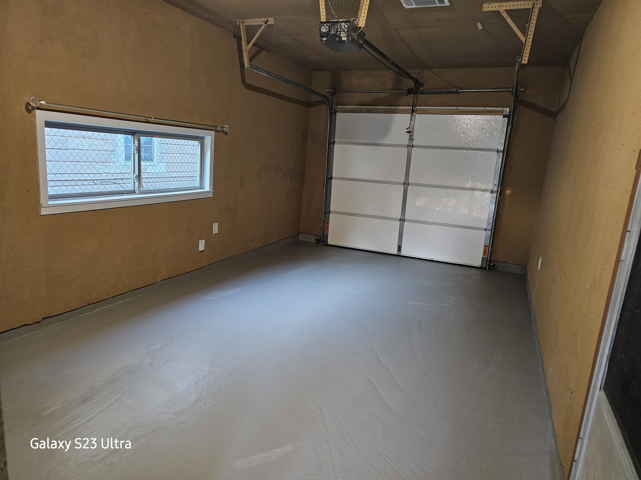 Building Photo - 4910 Airport Blvd