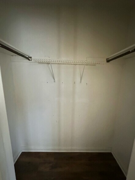 Building Photo - 222 Sandra Del Mar Dr